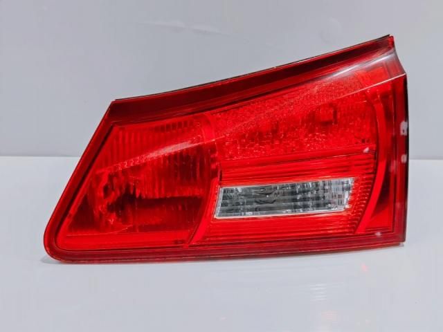 bontott LEXUS IS Jobb Hátsó Lámpa