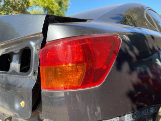 bontott LEXUS IS Jobb Külső Hátsó Lámpa