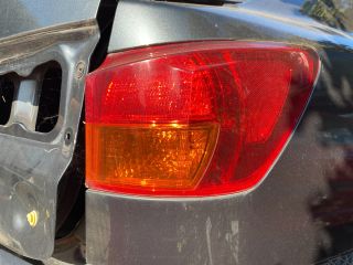 bontott LEXUS IS Jobb Külső Hátsó Lámpa