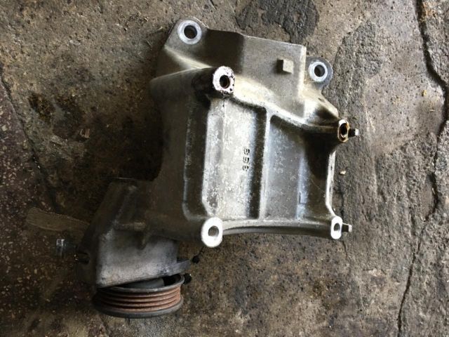 bontott LEXUS IS Klímakompresszor Tartó Bak