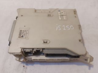 bontott LEXUS IS Komfort Elektronika