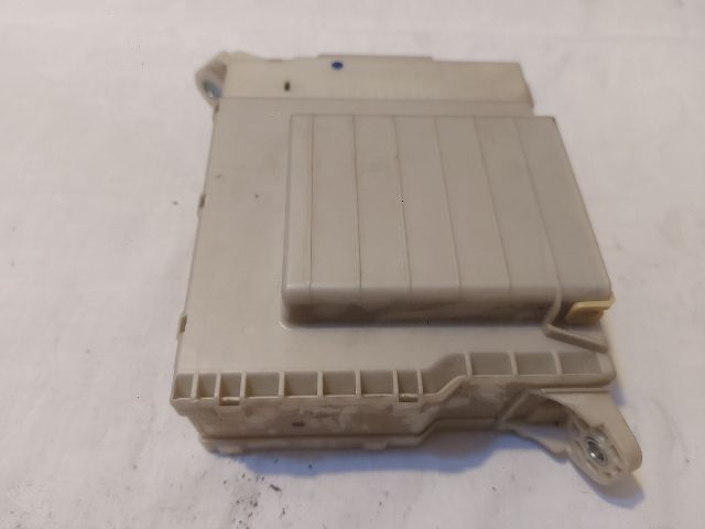 bontott LEXUS IS Komfort Elektronika