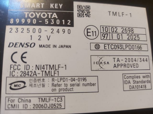 bontott LEXUS IS Kulcs Nélküli Nyitás Jeladó