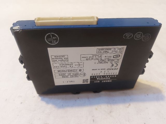 bontott LEXUS IS Kulcs Nélküli Nyitás Jeladó