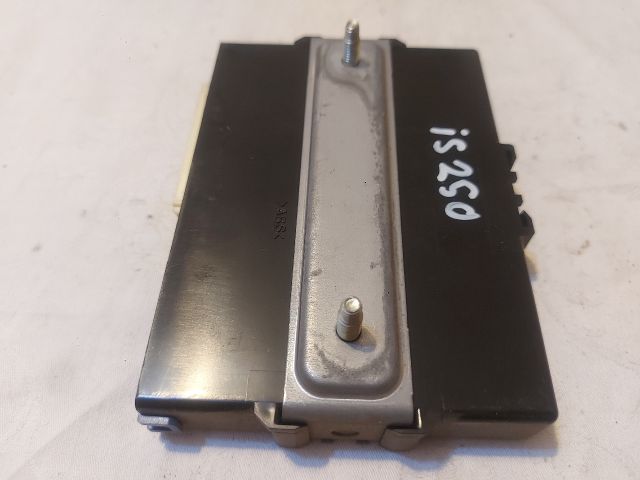 bontott LEXUS IS Kulcs Nélküli Nyitás Jeladó