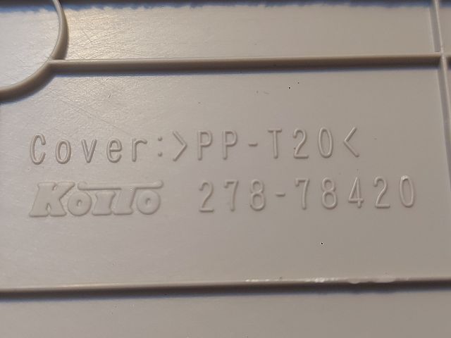 bontott LEXUS IS Pótféklámpa