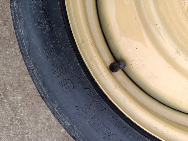 bontott LEXUS IS Pótkerék