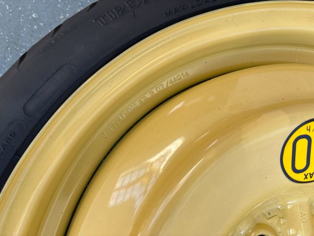 bontott LEXUS IS Pótkerék