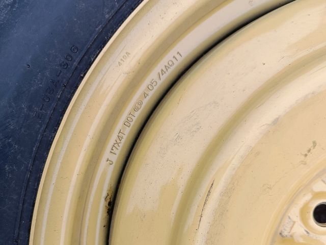 bontott LEXUS IS Pótkerék