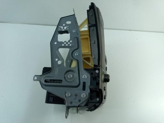 bontott LEXUS IS Rádió / CD