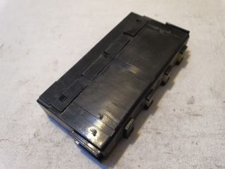 bontott LEXUS IS Relé