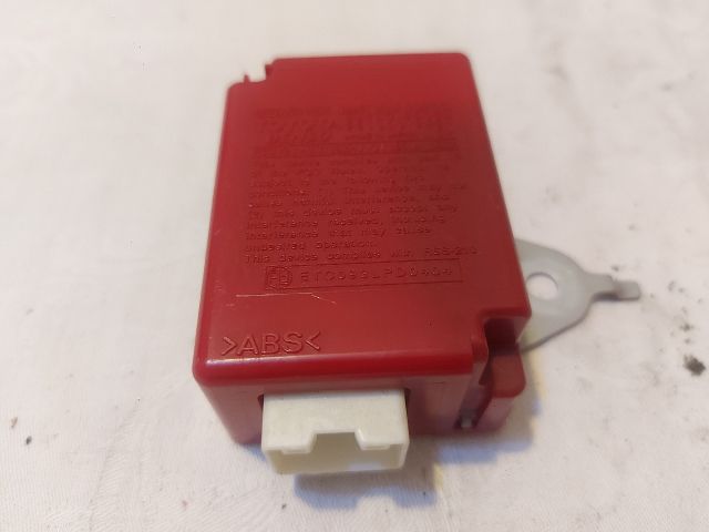 bontott LEXUS IS Riasztó Központ