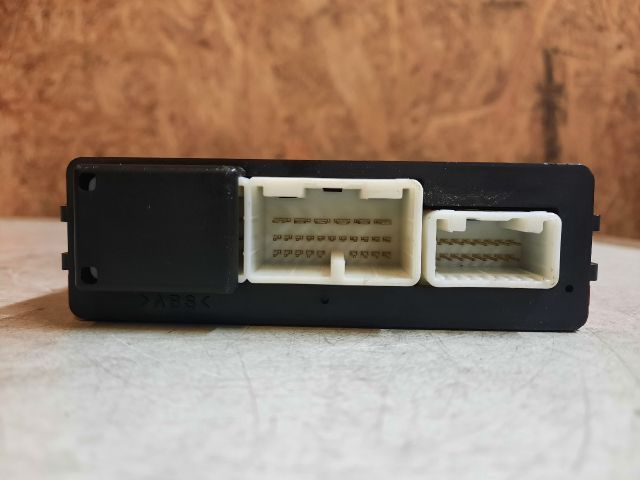 bontott LEXUS IS Tükör Állító Elektronika