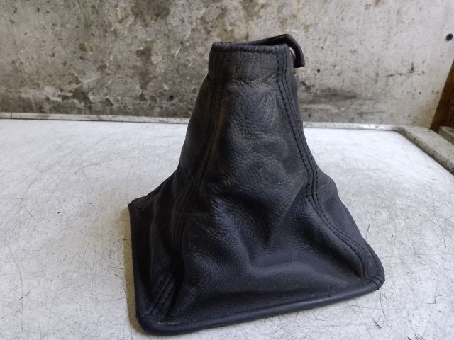 bontott LEXUS IS Váltószoknya