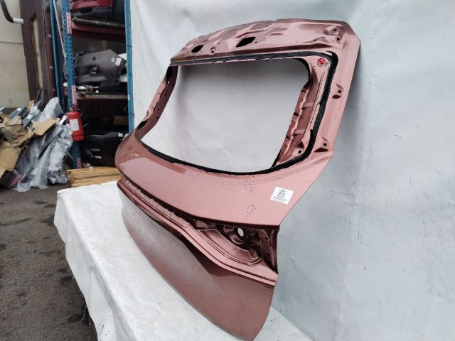 bontott LEXUS LBX Csomagtérajtó (Üres lemez)