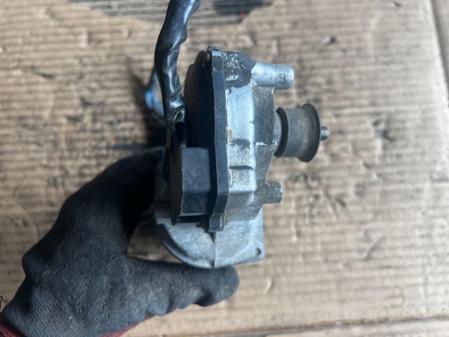 bontott LEXUS LS Hátsó Ablaktörlő Motor