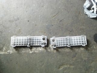 bontott LEXUS LS Hátsó középső Lökhárító Tartó (Műanyag)