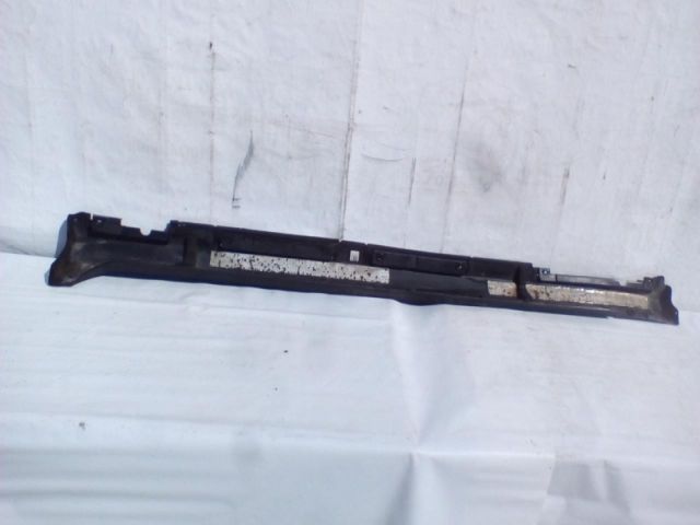 bontott LEXUS LS Jobb első Küszöb Díszléc