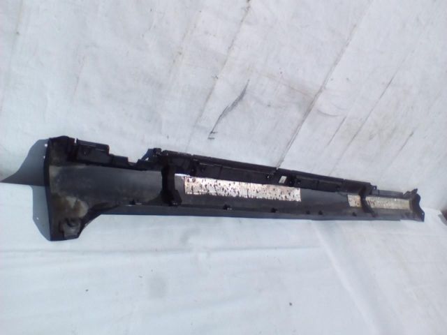 bontott LEXUS LS Jobb első Küszöb Díszléc