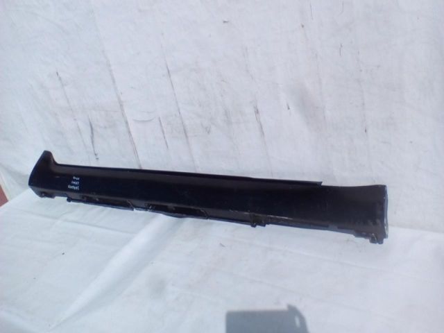 bontott LEXUS LS Jobb első Küszöb Díszléc
