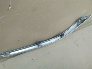 bontott LEXUS LS Jobb első Lökhárító Díszléc