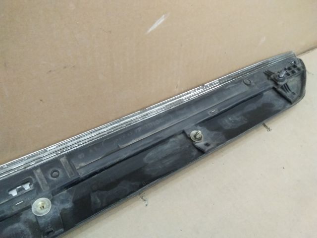 bontott LEXUS LS Jobb hátsó Ajtó Díszléc