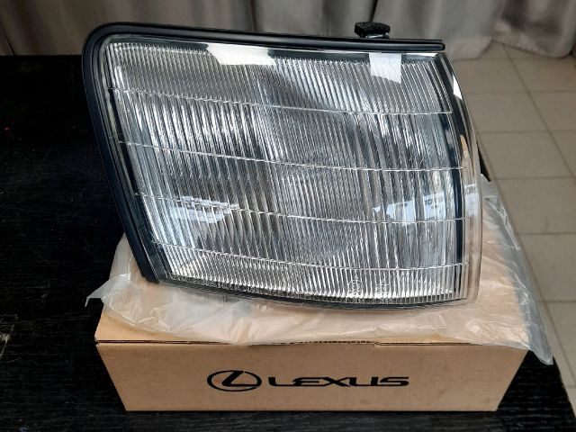 bontott LEXUS LS Jobb Helyzetjelző