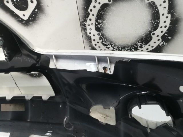 bontott LEXUS LX Első Lökhárító (Üresen)