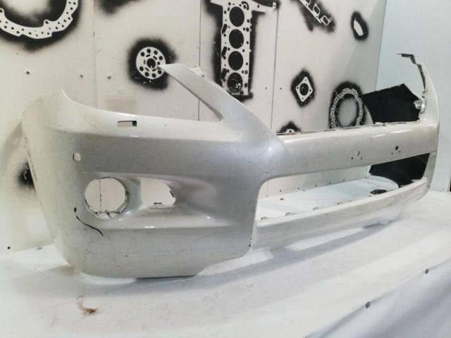 bontott LEXUS LX Első Lökhárító (Üresen)