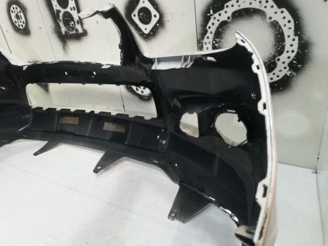 bontott LEXUS LX Első Lökhárító (Üresen)