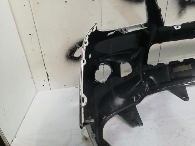 bontott LEXUS LX Első Lökhárító (Üresen)