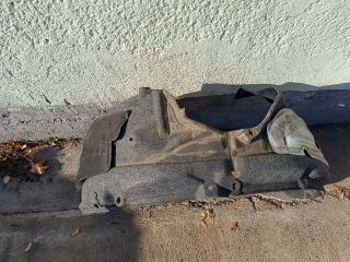 bontott LEXUS NX Bal első Első Dobbetét (Kerékjárati, Műanyag)