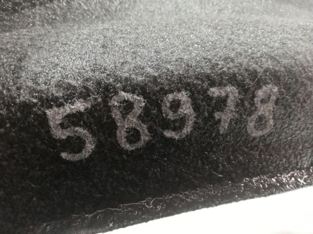 bontott LEXUS NX Bal hátsó Dobbetét (Kerékjárati, Műanyag)