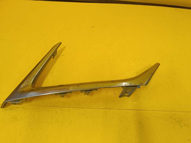 bontott LEXUS NX Bal hátsó Lökhárító Díszléc