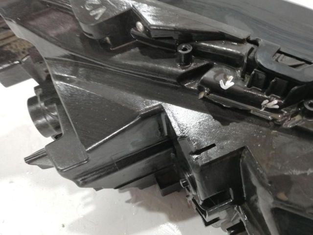 bontott LEXUS NX Bal Ledes Fényszóró