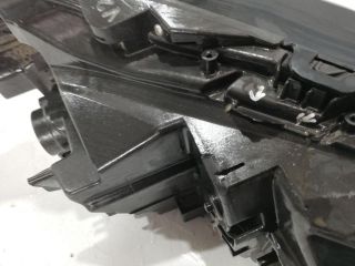 bontott LEXUS NX Bal Ledes Fényszóró