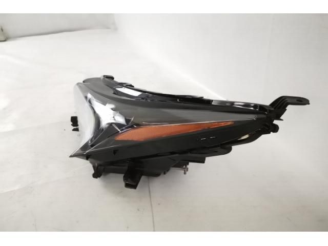 bontott LEXUS NX Bal Ledes Fényszóró