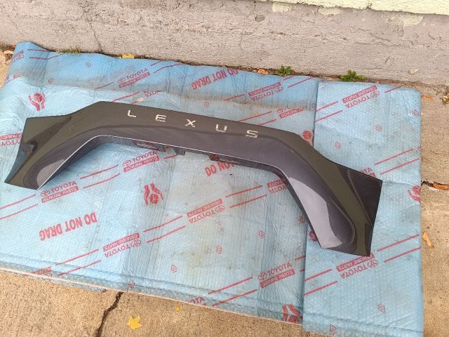 bontott LEXUS NX Csomagtérajtó Díszléc