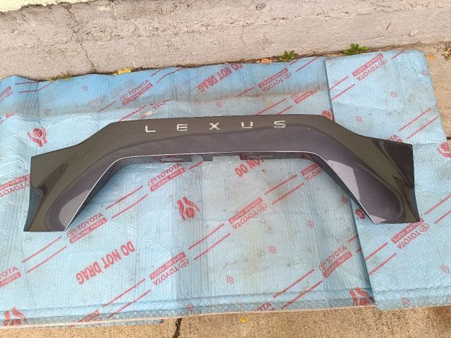 bontott LEXUS NX Csomagtérajtó Díszléc