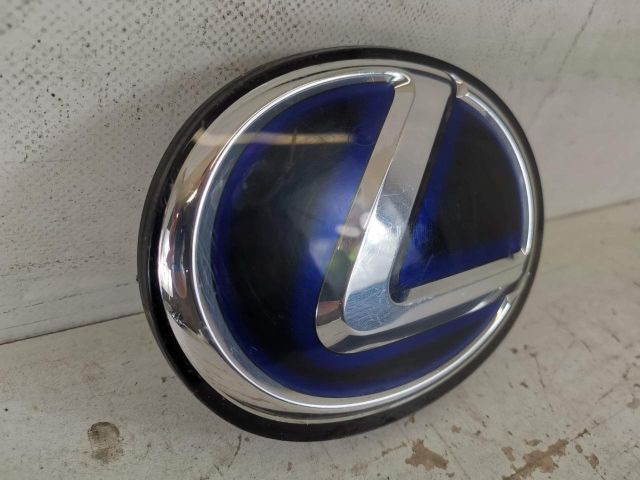 bontott LEXUS NX Első Embléma