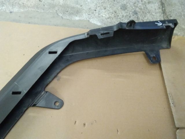 bontott LEXUS NX Első Lökhárító Alsó (Műanyag)