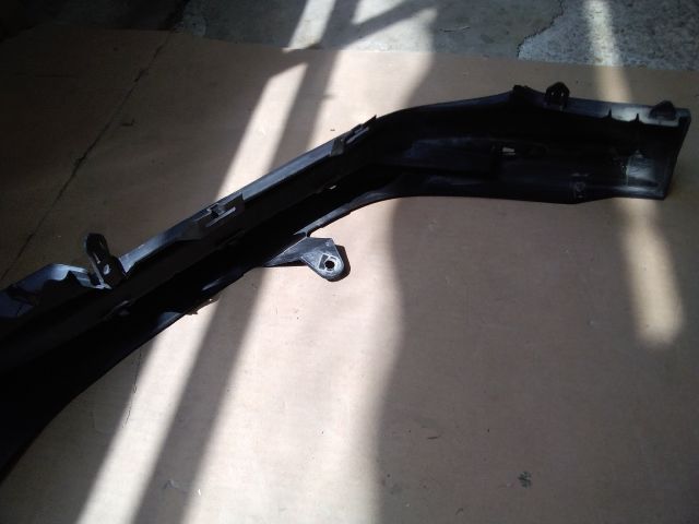 bontott LEXUS NX Első Lökhárító Alsó (Műanyag)