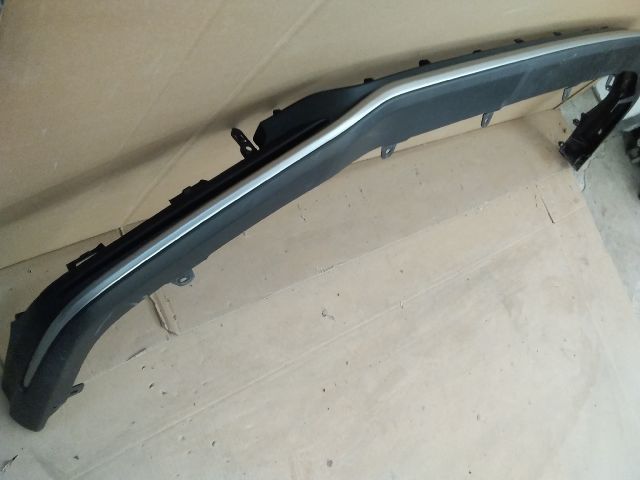 bontott LEXUS NX Első Lökhárító Alsó (Műanyag)