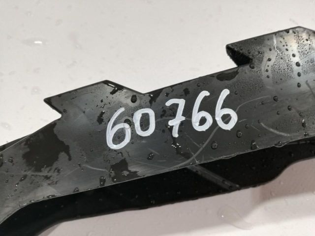 bontott LEXUS NX Első Lökhárító Jobb Díszrács