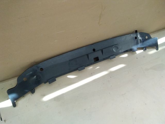 bontott LEXUS NX Első Lökhárító Merevítő (Fém)