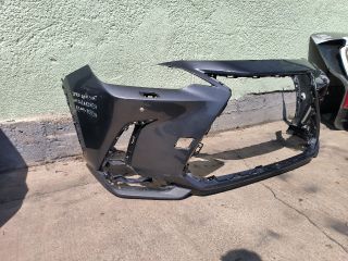 bontott LEXUS NX Első Lökhárító (Részeivel)