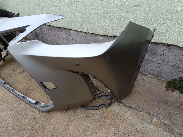 bontott LEXUS NX Első Lökhárító (Üresen)