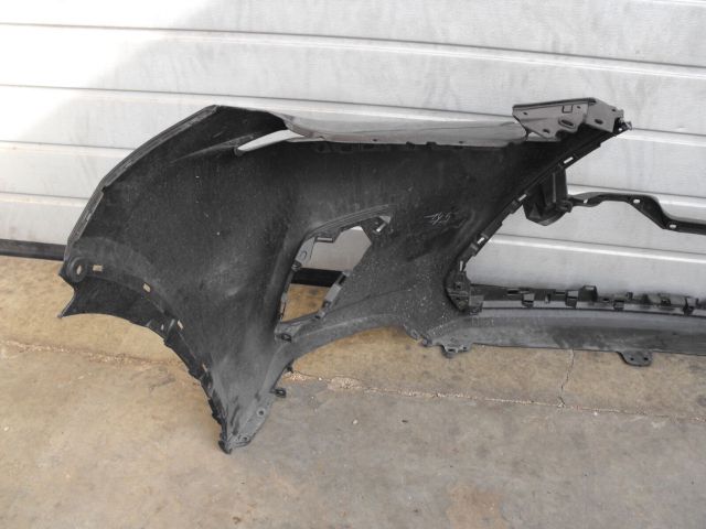 bontott LEXUS NX Első Lökhárító (Üresen)