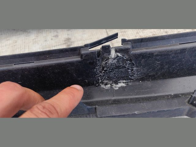 bontott LEXUS NX Első Lökhárító (Üresen)