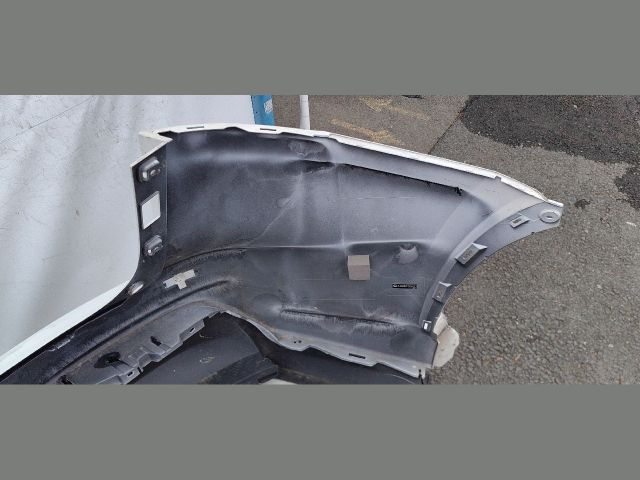 bontott LEXUS NX Hátsó Lökhárító (Üresen)